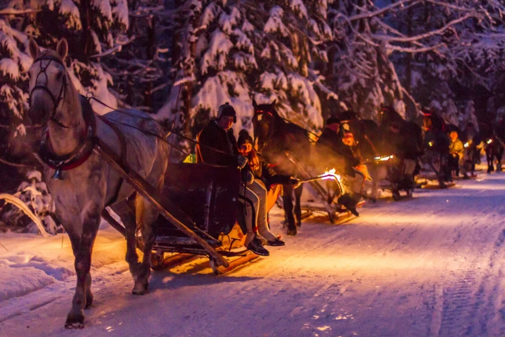 kuligi z pochodniami zakopane 1024x683